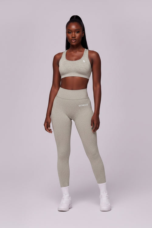 Alāku: Sports Bra & Legging Set