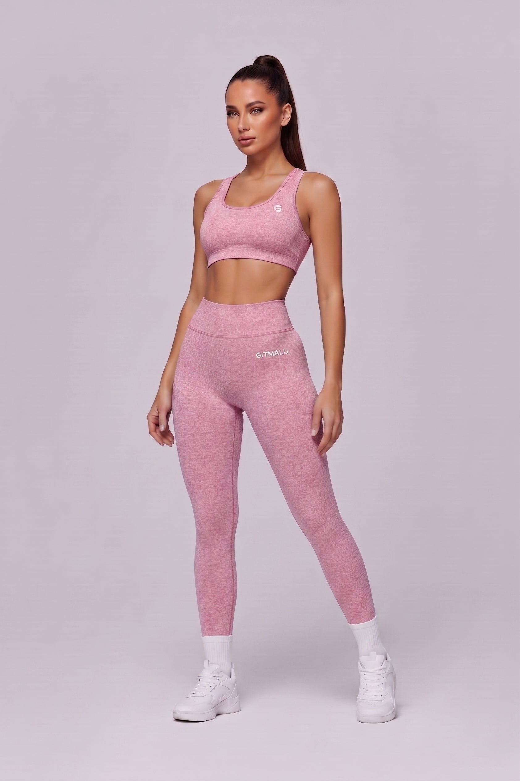 Alāku: Sports Bra & Legging Set