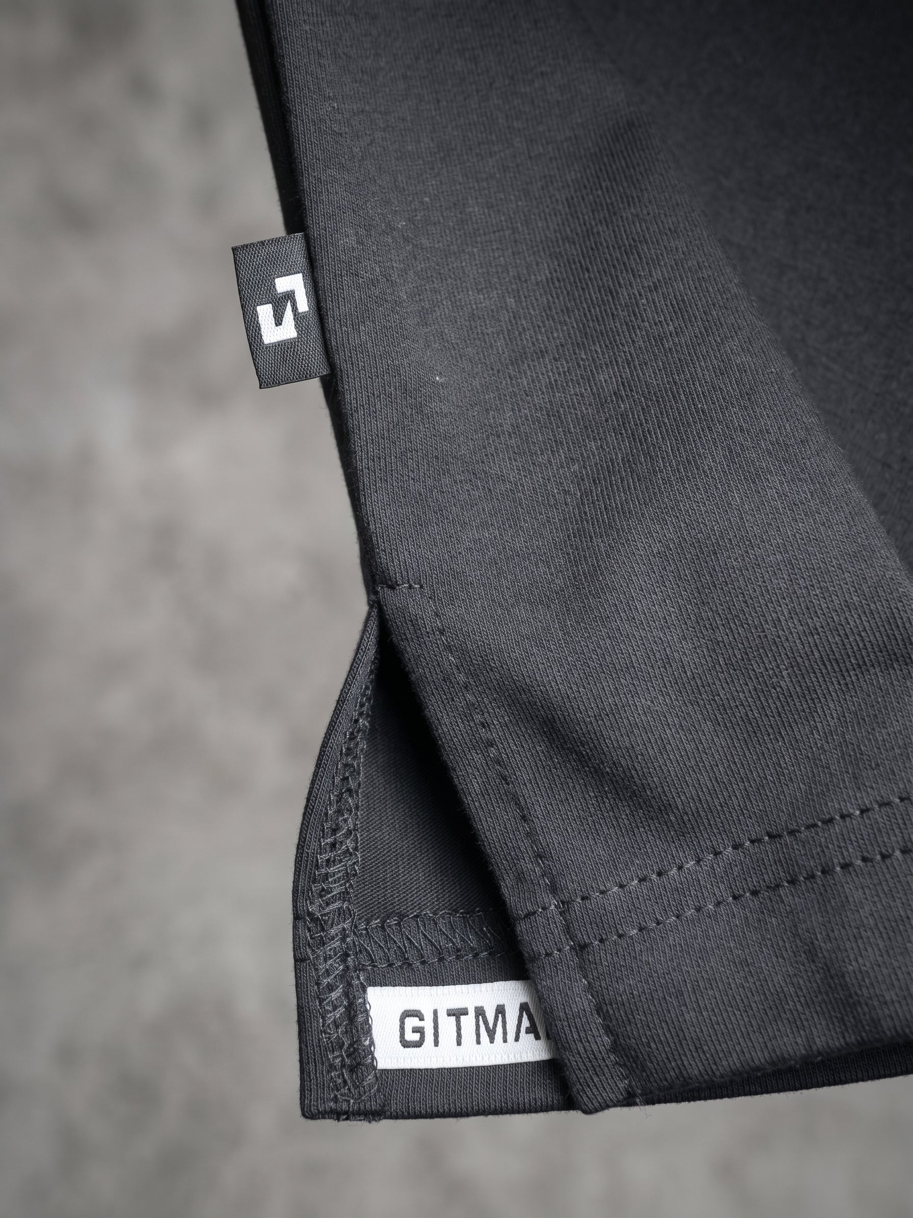 Gitmalu Oversized  Performance Tee