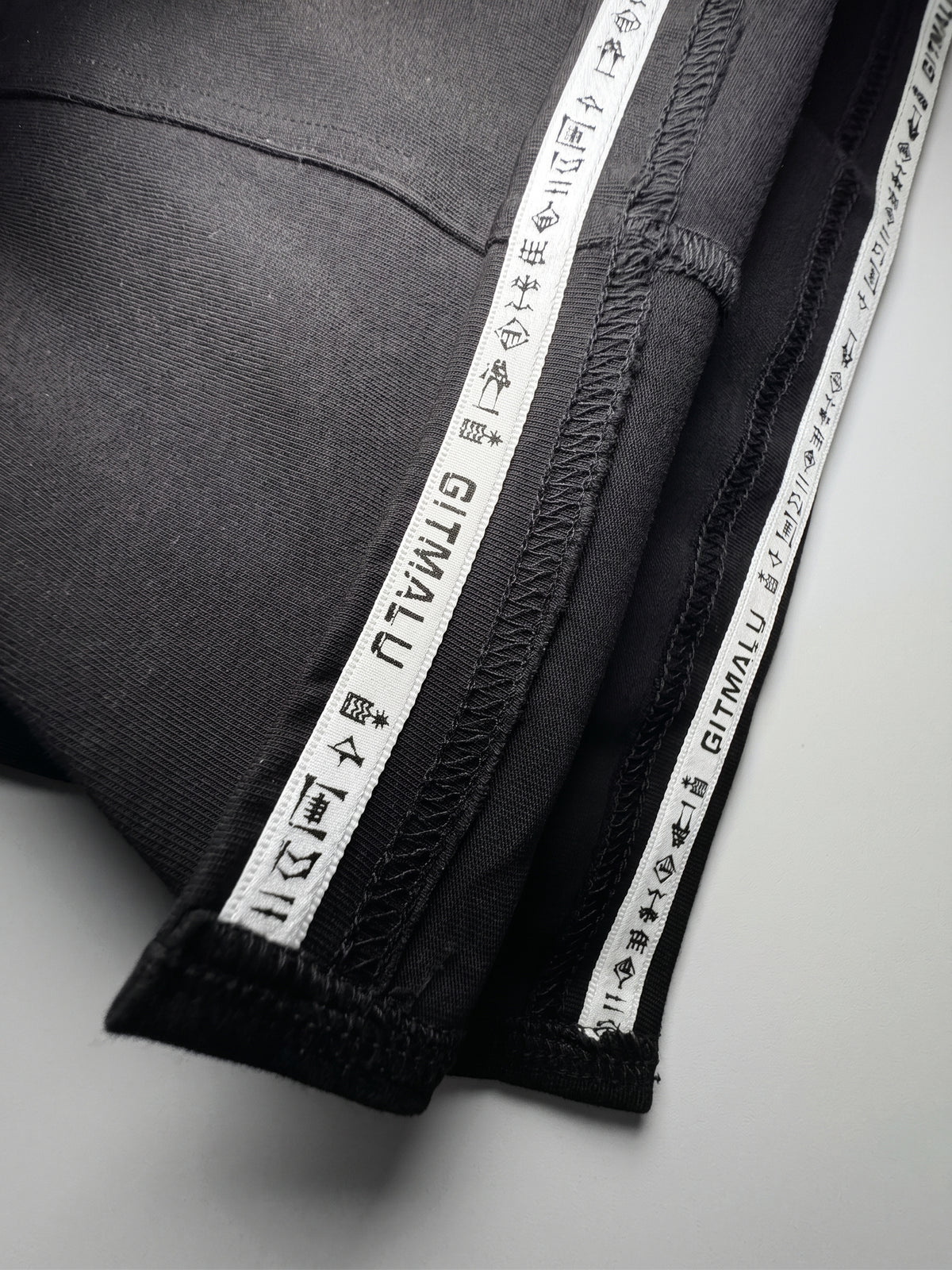 Gitmalu Oversized  Performance Tee